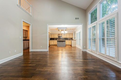 755 Glenridge Close Dr, Atlanta GA  30328-3476 exterior