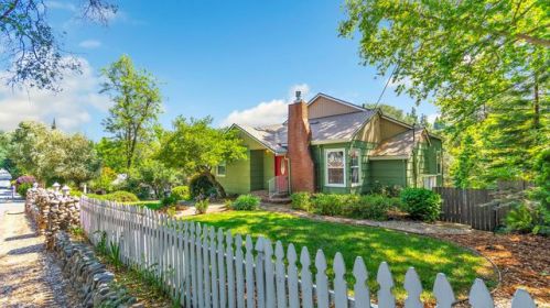 5100 Kenneth Ave, Fair Oaks, CA 95628-5332