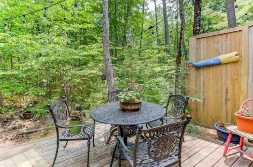 13 Little Loop Rd, Madison, NH 03849-5529
