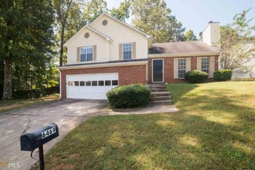 6469 Eastbriar Dr, Lithonia, GA 30058-8936