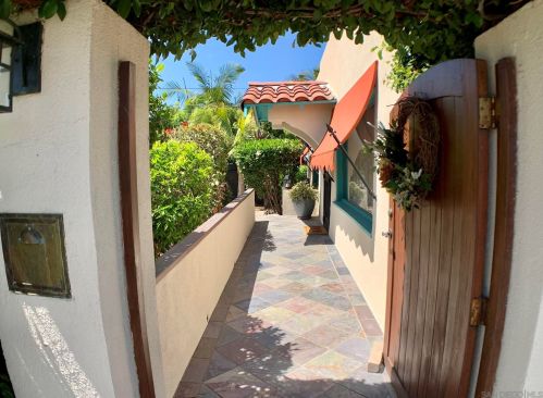 4502 Marlborough Dr, San Diego, CA 92116-4736