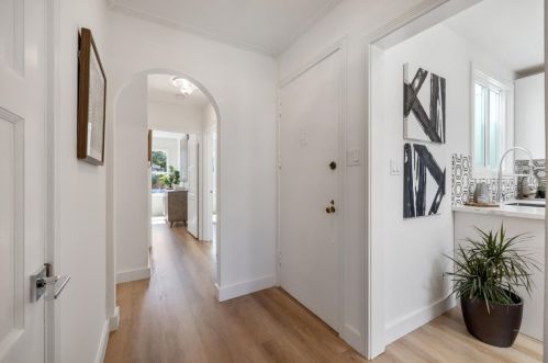 1971 21st Ave, San Francisco CA  94116-1206 exterior