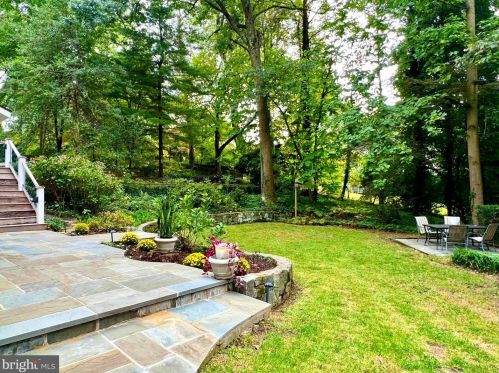 1118 Dl Dr, Silver Spring MD 20910-1601 exterior