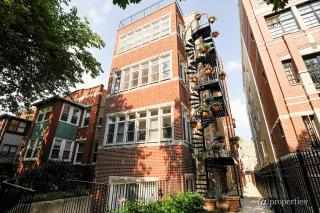 4711 Magnolia Ave, Chicago IL 60640-4989 exterior