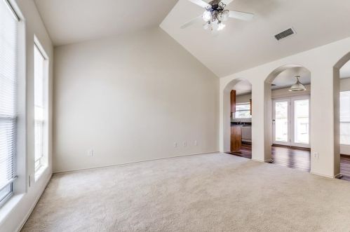 2307 Shady Birch Dr, Conroe, TX 77301-3347