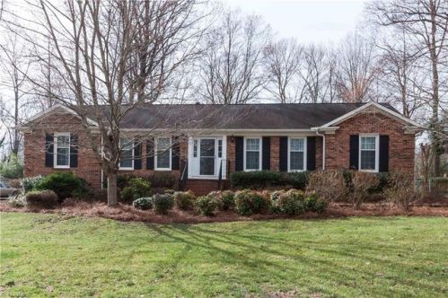 4709 Royal Coach Rd, Greensboro, NC 27410-3645