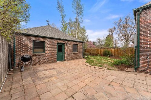 2037 Kearney St, Denver CO  80207-3919 exterior