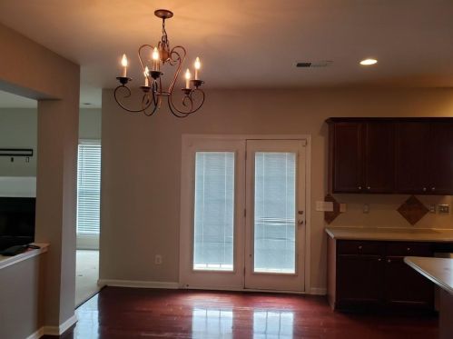 5303 Heyward Pl, Atlanta GA  30349-1252 exterior