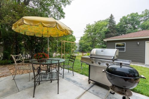 703 Delaware Ave, Saint Paul MN  55107-2533 exterior