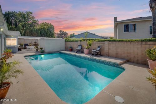 2668 Bancock St, Simi Valley, CA 93065-1402