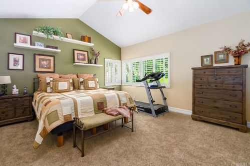 8198 Woodsboro Ave, Anaheim CA  92807-2519 exterior