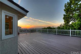 264 Owens Dr, Anaheim, CA 92808-1327