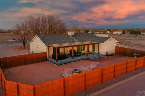 381 Conquistador Ave, Pueblo CO 81007-3650 exterior