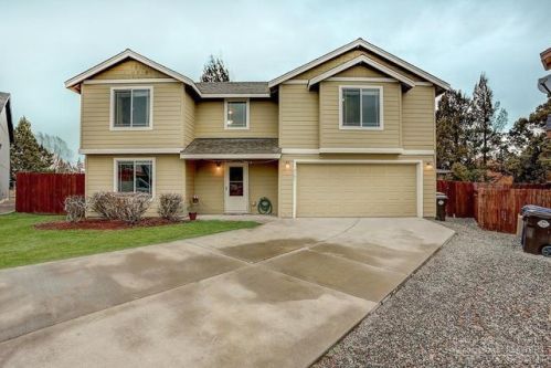 2181 Kilnwood Ct, Eagle Crest, OR 97756-7464