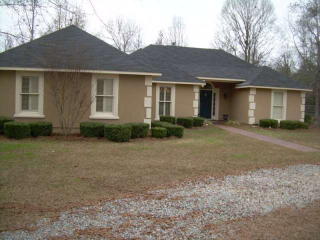 1032 Spring Hill Dr, Albany, GA 31721-9166