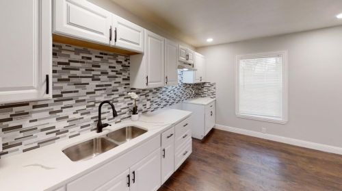 5309 Lambeth Ln, Fort Worth TX  76112-3854 exterior