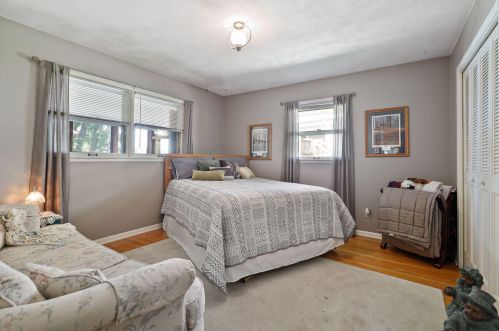 795 Heinel Dr, Saint Paul MN  55113-2152 exterior