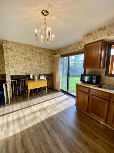 7376 Buchanan St, Gary IN 46410-4655 exterior