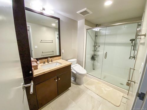 1189 Waimanu St, Honolulu HI  96814-4235 exterior