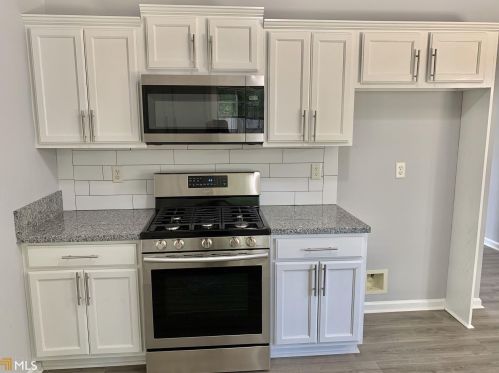 5750 Broadleaf Way, Atlanta, GA 30349-6959