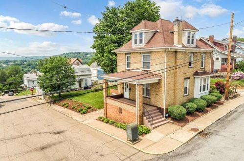 158 George St, Rochester, PA 15074-2422
