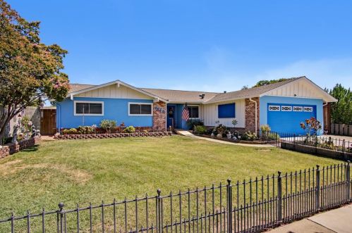 7830 Driftwood Ter, Gilroy, CA 95020-4713