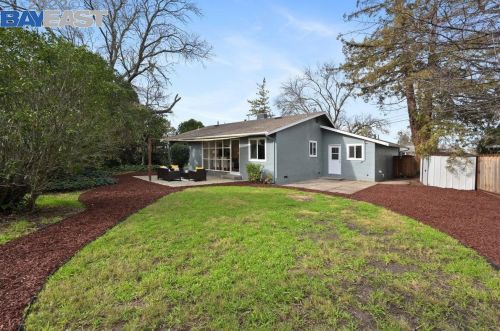 35 Baylor Ln, Concord CA  94523-1907 exterior