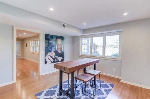 2721 Log Cabin Dr, Atlanta GA  30339-1546 exterior