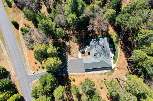 5800 Little Oak Ln, Michigan Bluff, CA 95631-9249