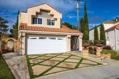1 Salina, Irvine CA  92614-5388 exterior