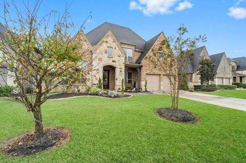 1011 Mysterium Ln, Richmond, TX 77469-2057