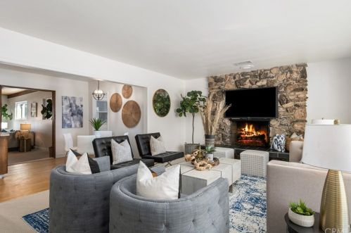 1191 Skyline Dr, Santa Ana CA 92705-3217 exterior