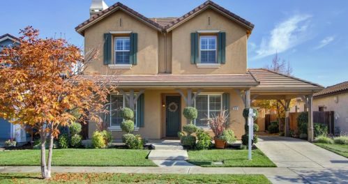 2484 Legacy Way, Lodi, CA 95242-4809