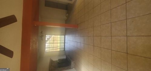 285 Taylor St, Jackson, GA 30233-1533