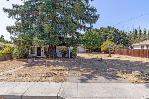 89 Centre St, Mountain View, CA 94041-2358