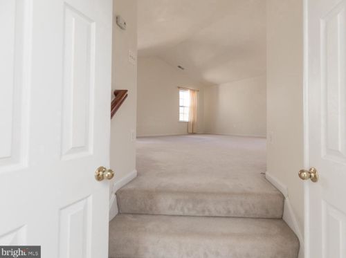 67 Barksdale Dr, Charles Town WV 25414-5616 exterior