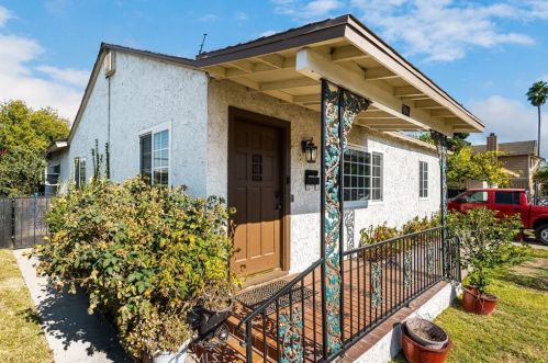 7845 Gainford St, Downey, CA 90240-3731