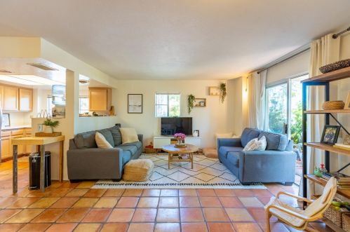 7150 Georgetown Rd, Santa Barbara, CA 93117-2976
