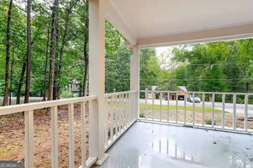 750 Greenview Ave, Conyers GA  30094-2626 exterior