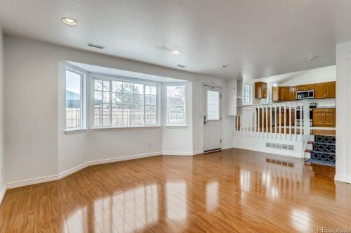 5262 Dearborn St, Denver CO 80239-6037 exterior