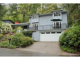4937 Fairhaven Dr, Portland, OR 97221-2617