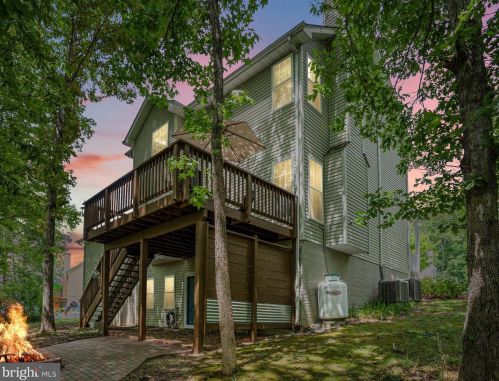7402 Drew Ln, Fredericksburg, VA 22407-6668