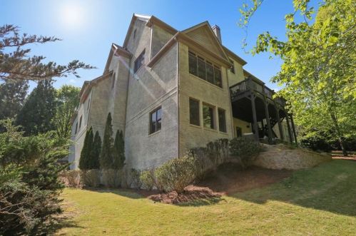 1735 High Trl, Atlanta GA  30339-8470 exterior