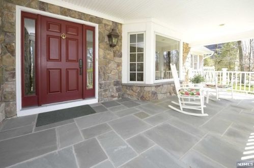 9 Baldwin Rd, Upper Saddle River, NJ 07458-3203