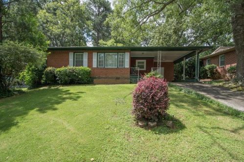 2232 Bonner Rd, Atlanta, GA 30344-2107