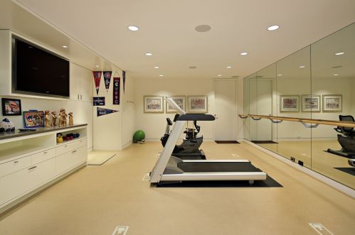 2500 Telegraph Rd, Bannockburn IL  60015-1540 exterior