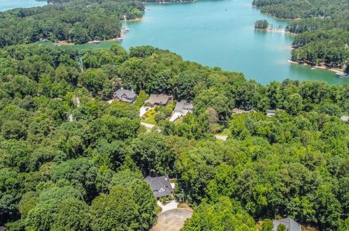 5815 County Ct, Buford, GA 30518-1373