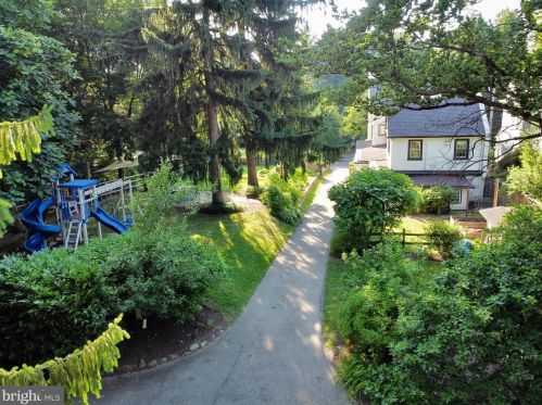 420 Allens Ln, Philadelphia PA 19119-3310 exterior