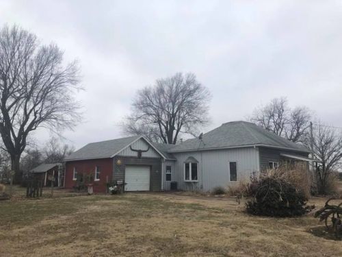 12995 Hume St, Stotesbury, MO 64752-7823