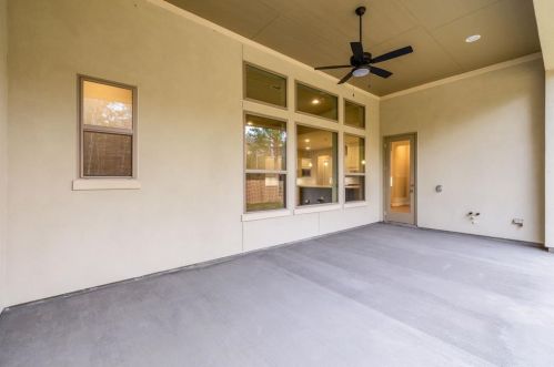 999 Briac Ln, Conroe TX  77301-4109 exterior